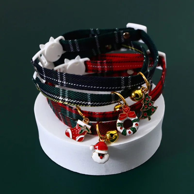 Christmas Cat Collar Big Bowknot Holiday Cats Dog Bow Tie Adjustable Neck Strap Pet Grooming Festival Puppy Kitten Necklace