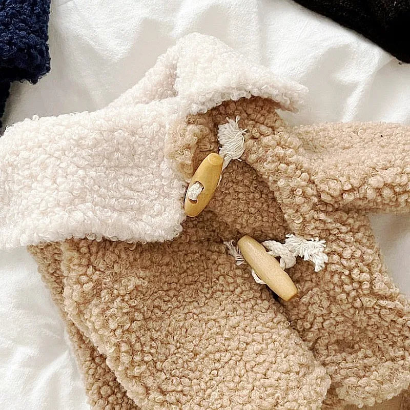 Autumn Soft Dog Jacket Coat Cute Solid Dog Clothes Luxury Puppy Overcoat Warm Plush Cat Hoodie Jacket Chihuahua Pet Coat Costume